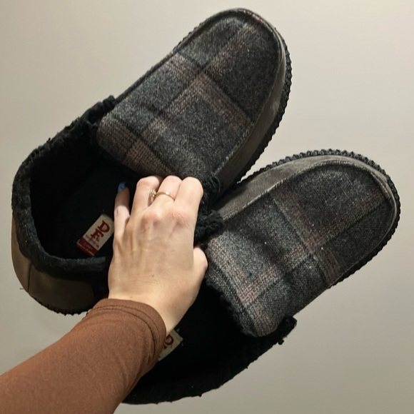 Hush Puppies Other - Hush Puppies Men's Gray Slippers